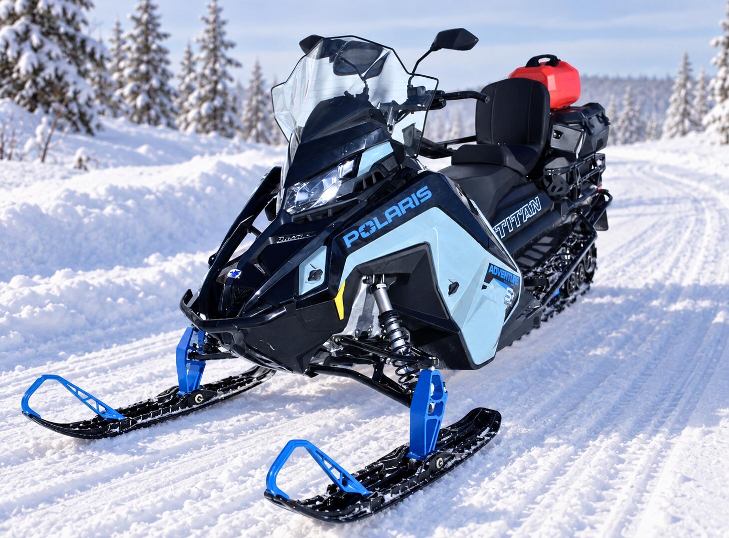 2026 Polaris S4 TITAN ADVULT 18