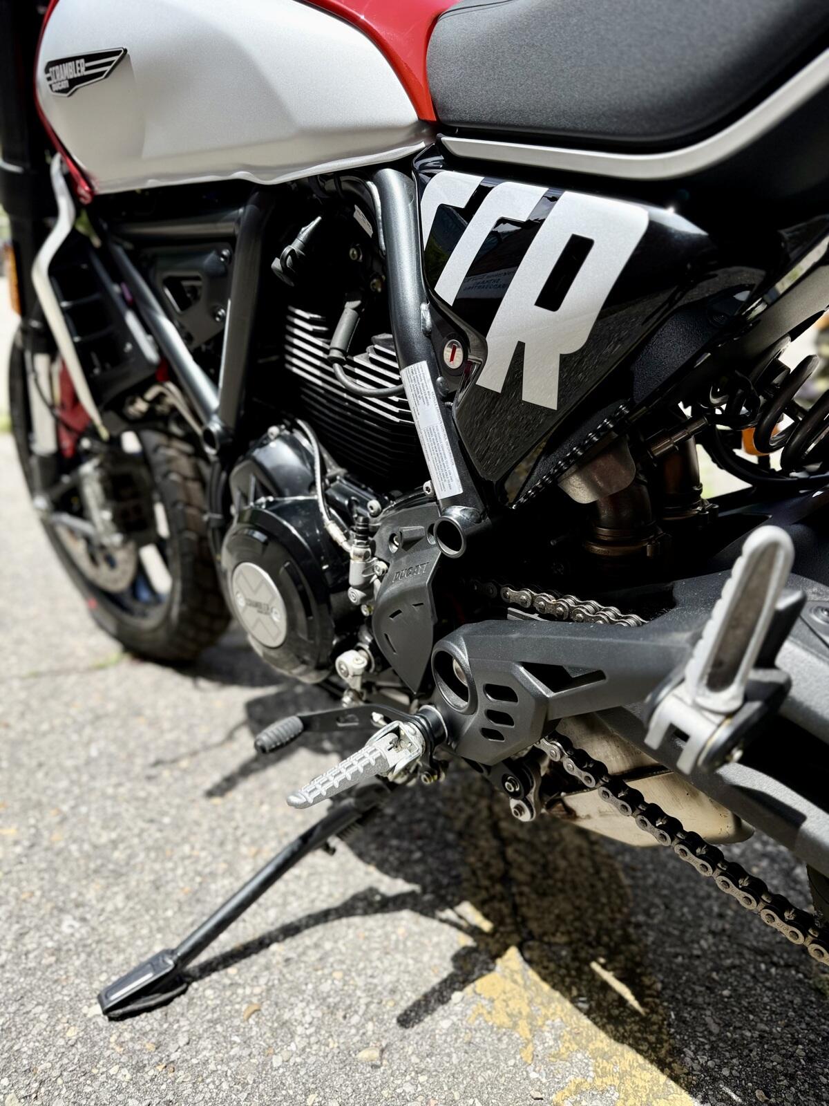 New 2024 Ducati SCRAMBLER ICON 