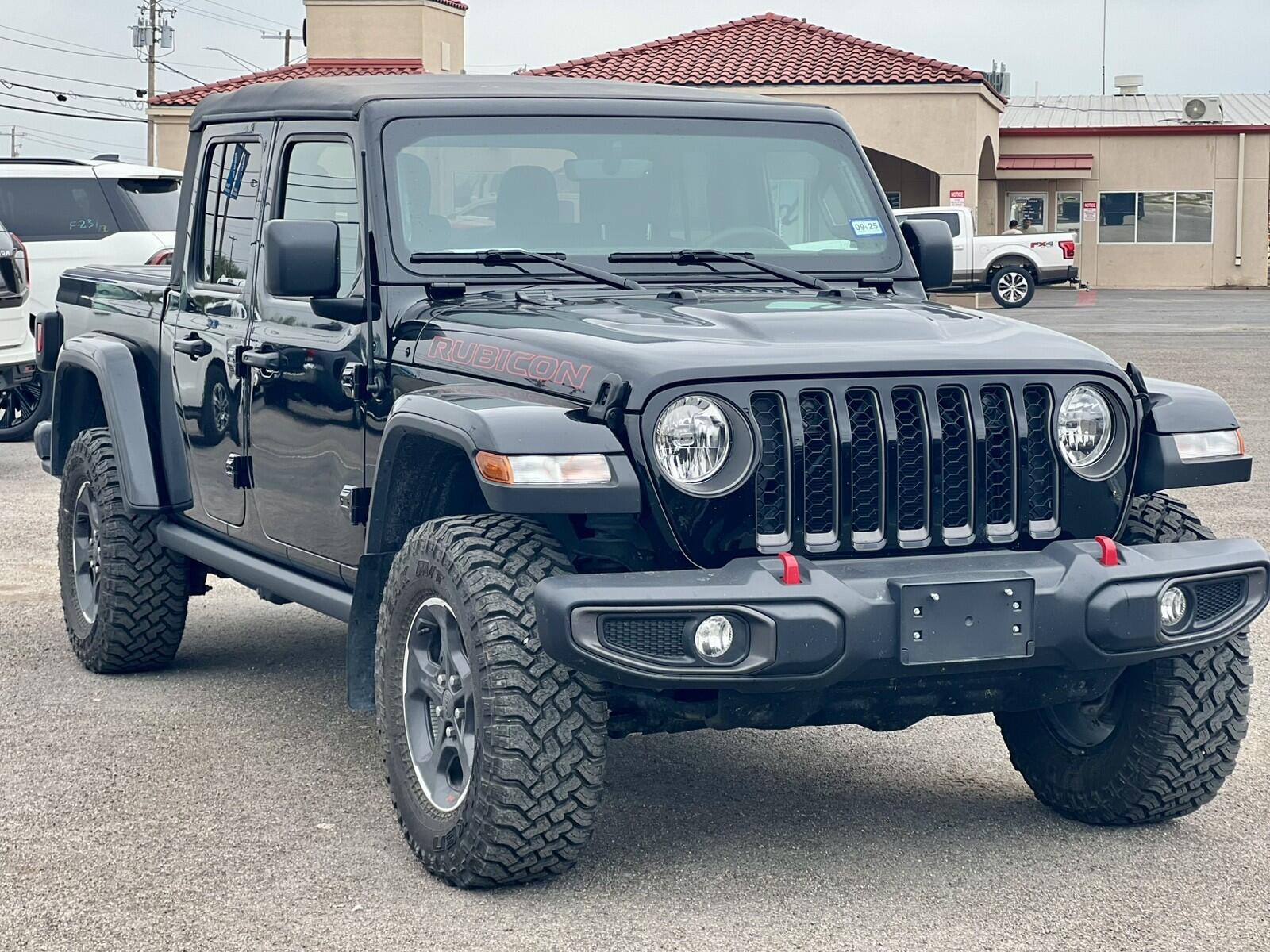 Used 2023 Jeep Gladiator Rubicon with VIN 1C6JJTBG4PL569530 for sale in Uvalde, TX