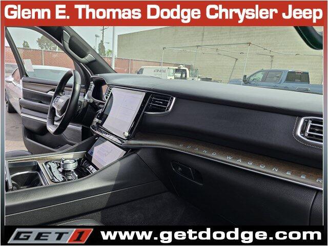 2024 Jeep Grand Wagoneer L Series I - Photo 37