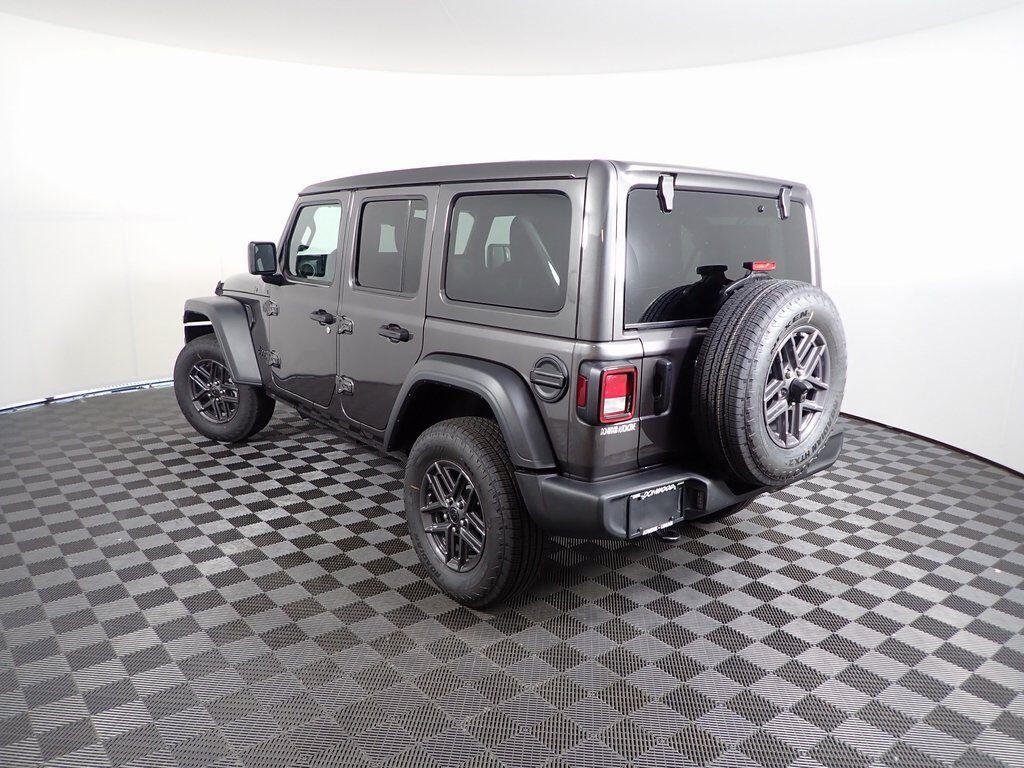 2025 Jeep Wrangler 4-Door Sport S - Photo 11