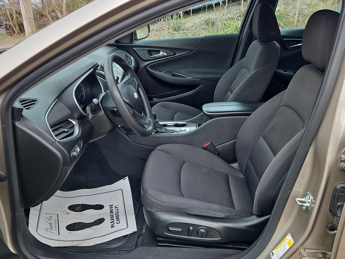 2022 Chevrolet Malibu 1LT - Photo 15