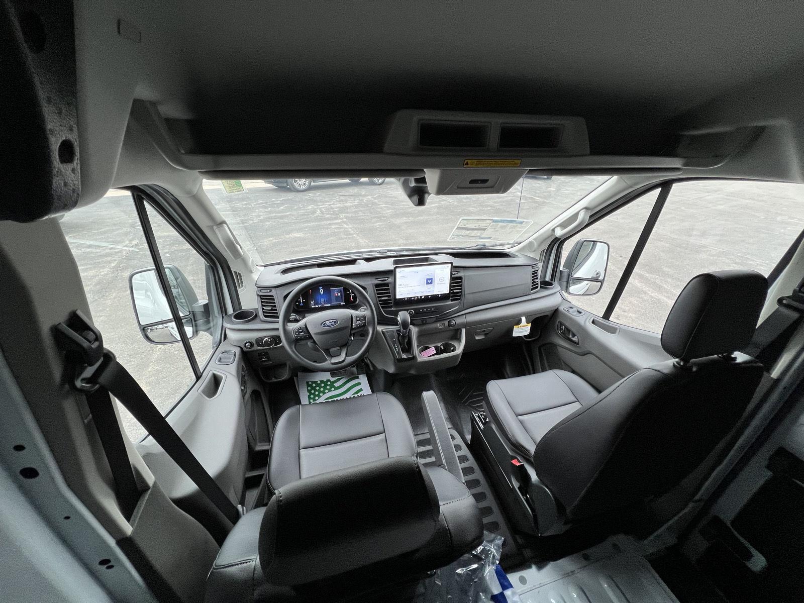 2026 Ford Transit Van Base - Photo 18