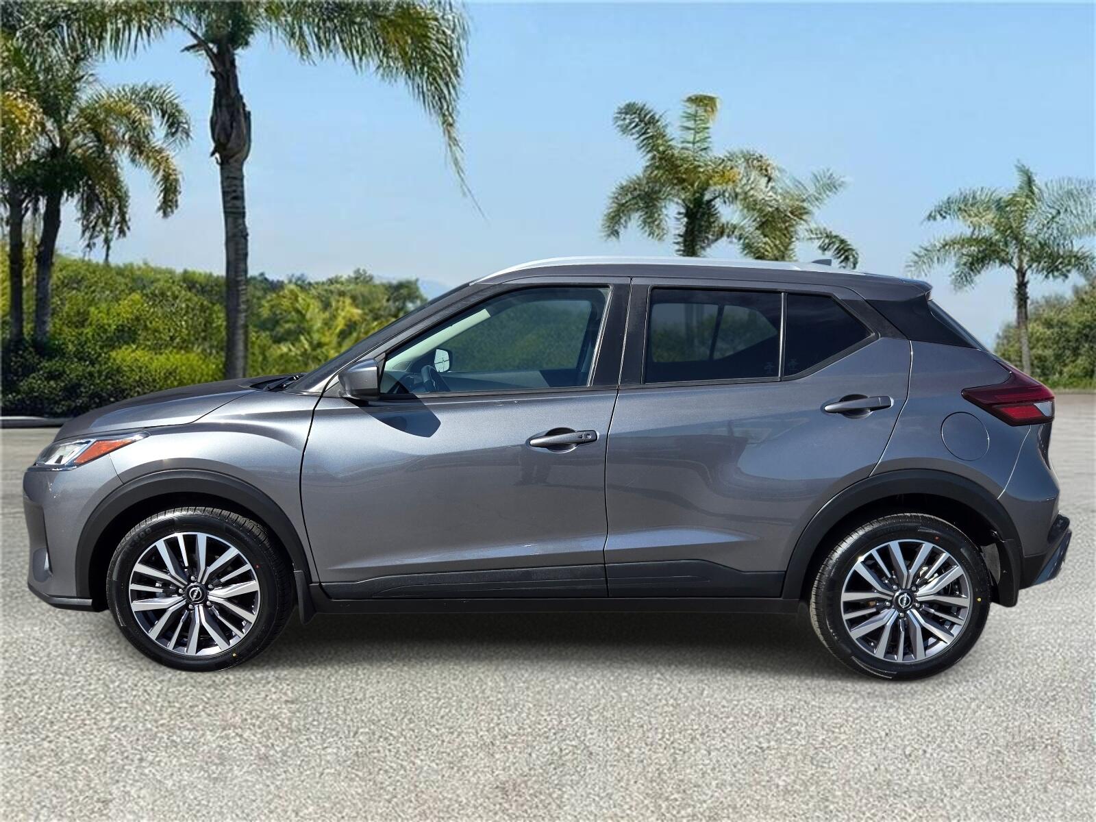 Used 2024 Nissan Kicks SV with VIN 3N1CP5CV4RL522243 for sale in Downey, CA