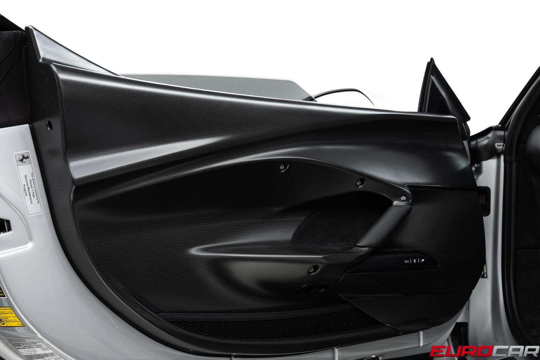 2022 Ferrari 296 GTB *EXTENDED FIORANO PACKAGE * CARBON RACING SEATS*Image 30