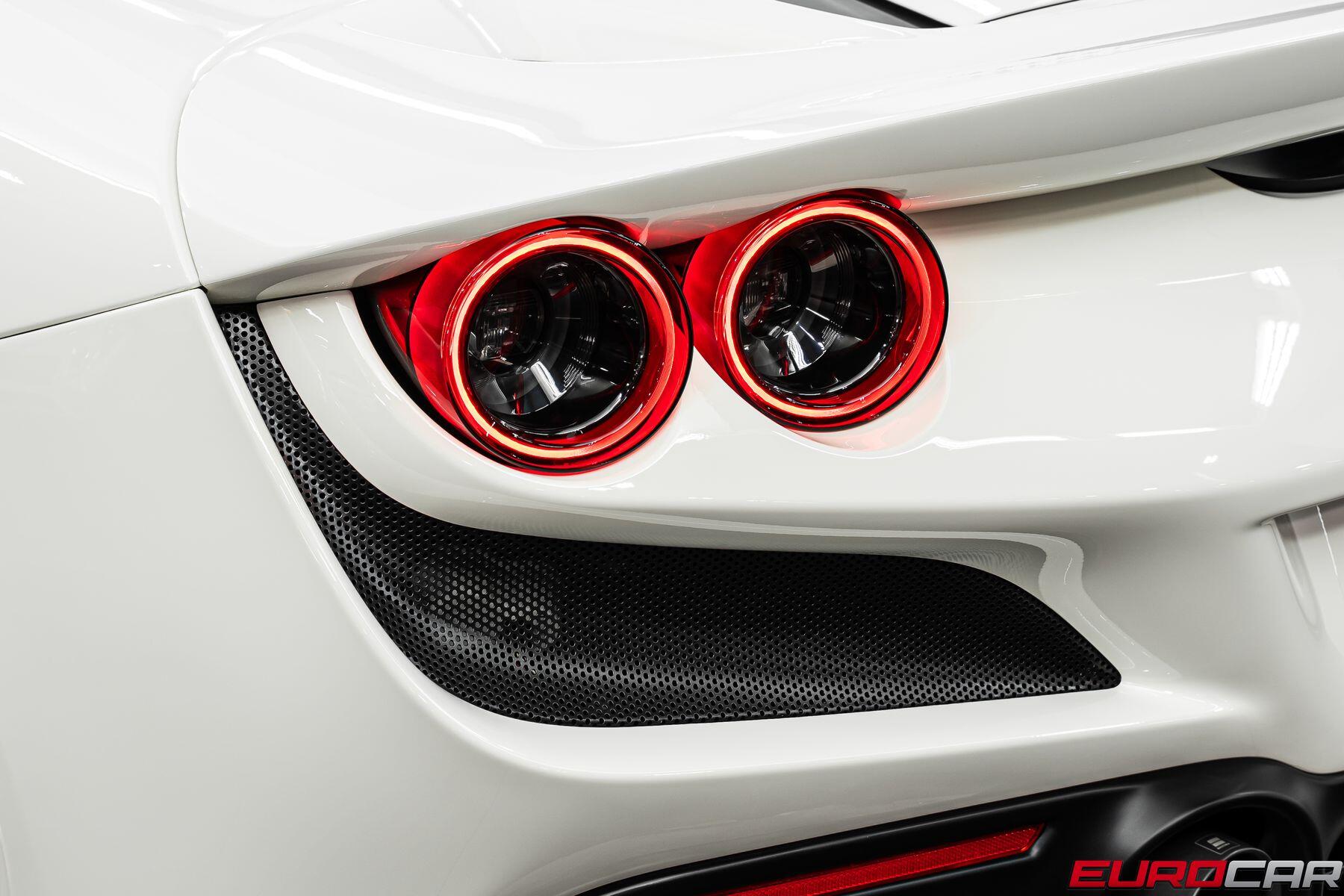 2022 Ferrari F8 Spider *CARBON STEERING WHEEL * FRONT LIFT*Image 22