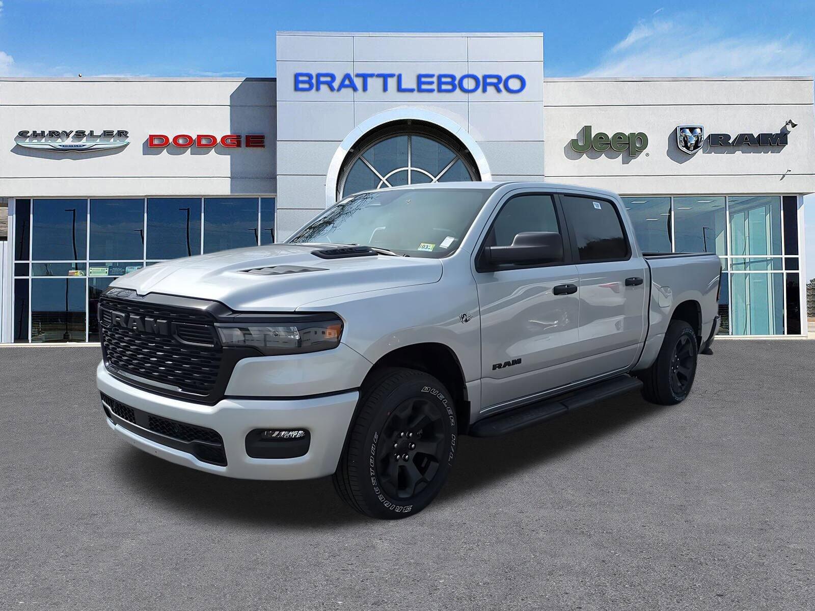 2026 RAM 1500 Express 4x4 Crew Cab 5'7's photo