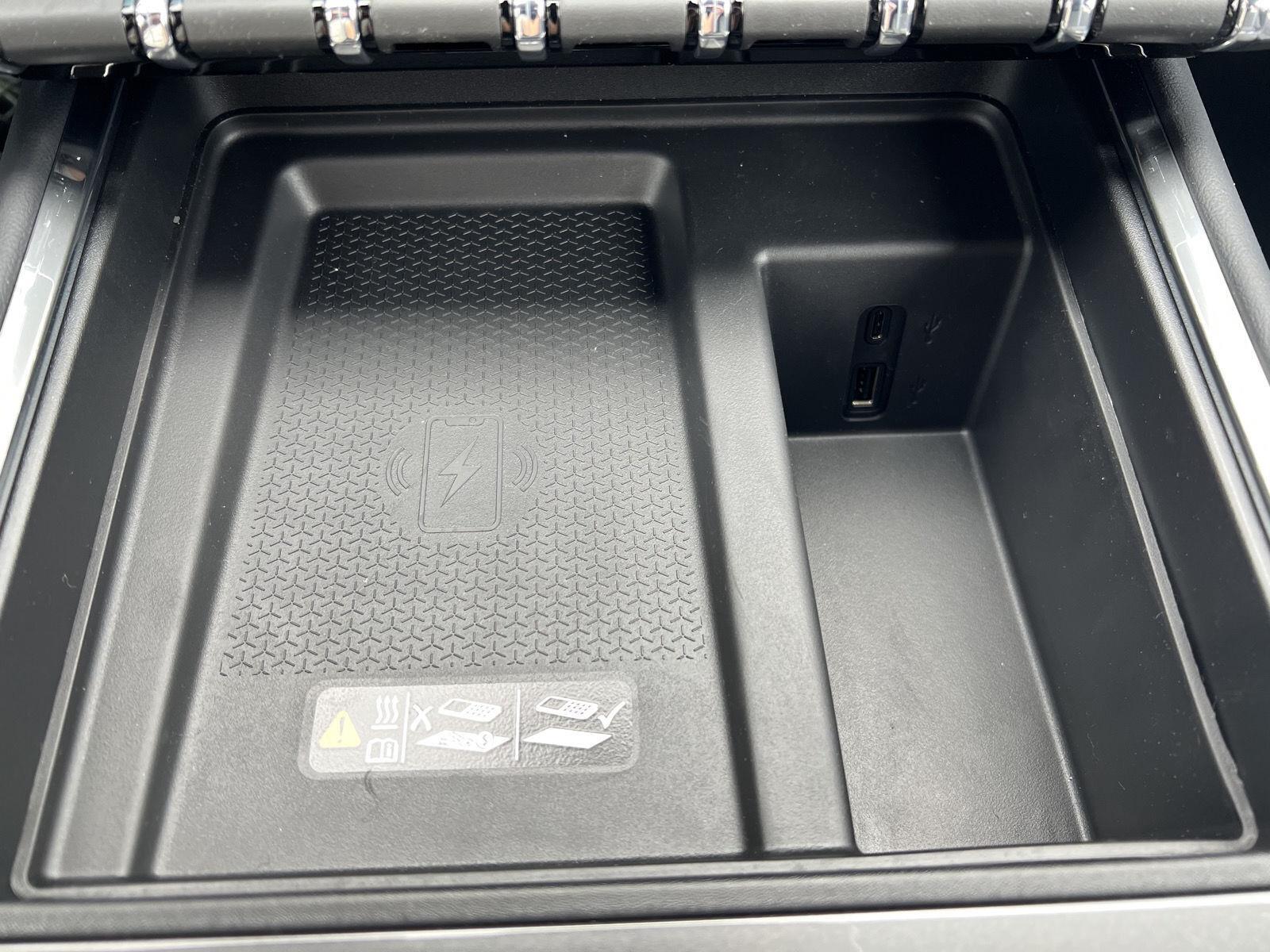2027 GMC Acadia Elevation - Photo 37