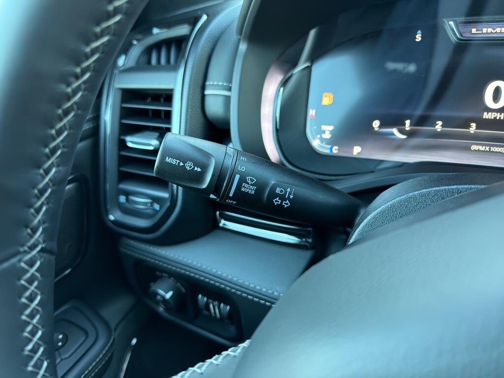 2026 RAM 1500 Limited - Photo 11