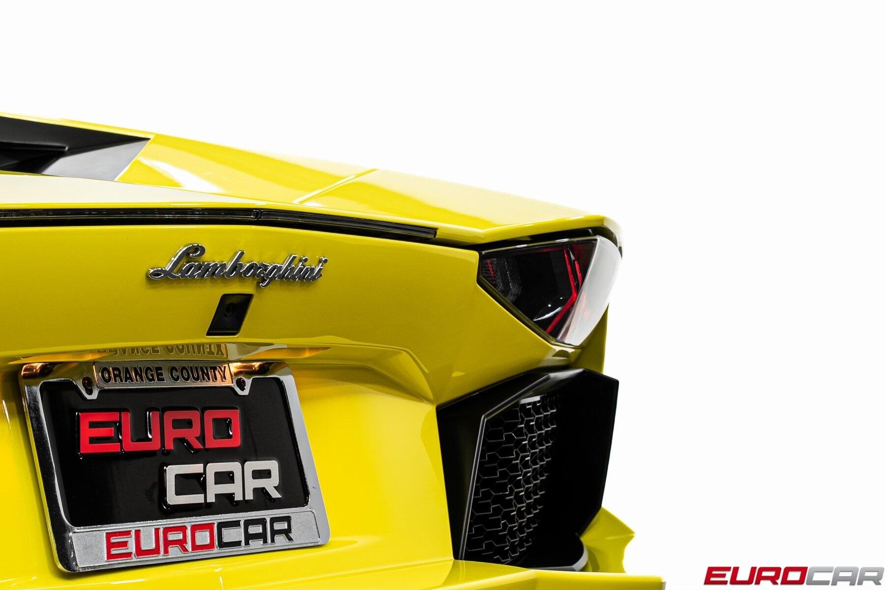 2015 Lamborghini Aventador *FRONT AXLE LIFT * IMMACULATE CONDITION*Image 19