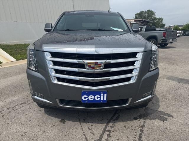 Used 2018 Cadillac Escalade Luxury with VIN 1GYS3BKJ8JR367365 for sale in Uvalde, TX