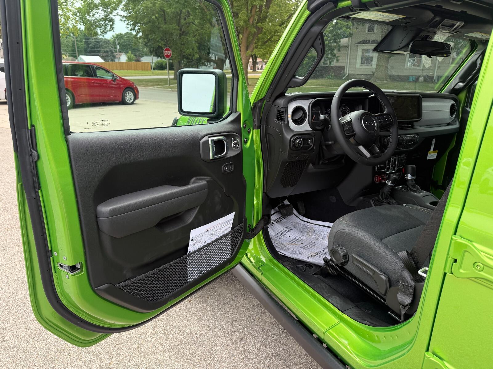 2026 Jeep Gladiator Willys - Photo 10