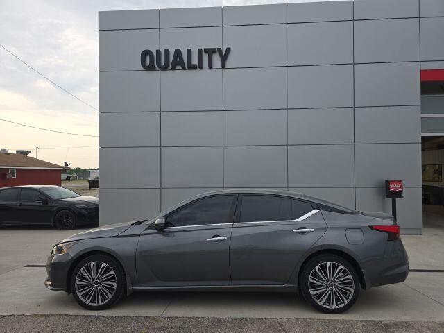 2023 Nissan Altima 2.5 SL