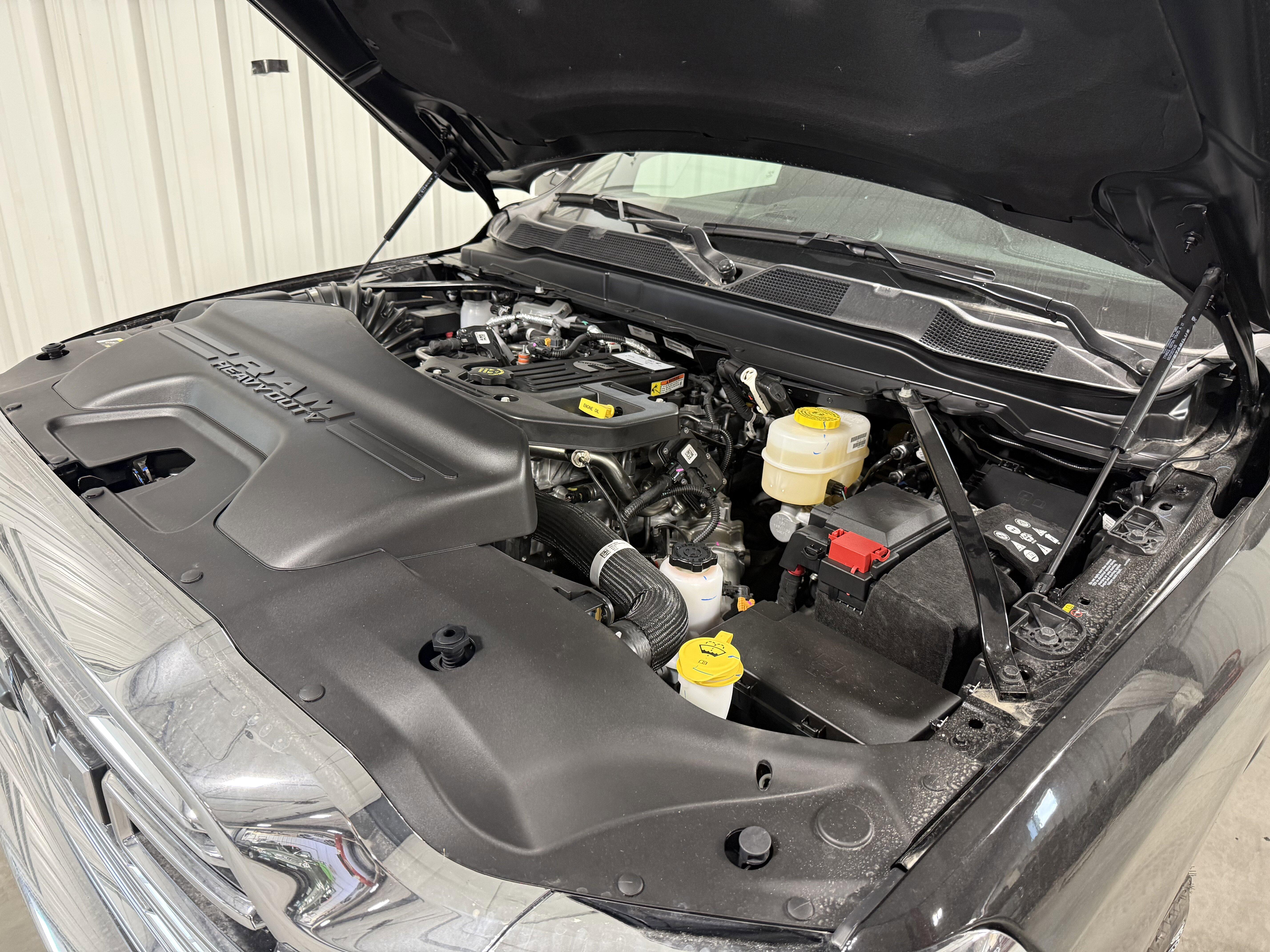 2026 RAM 2500 Laramie - Photo 17