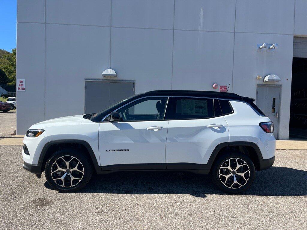 2026 Jeep Compass Limited's photo