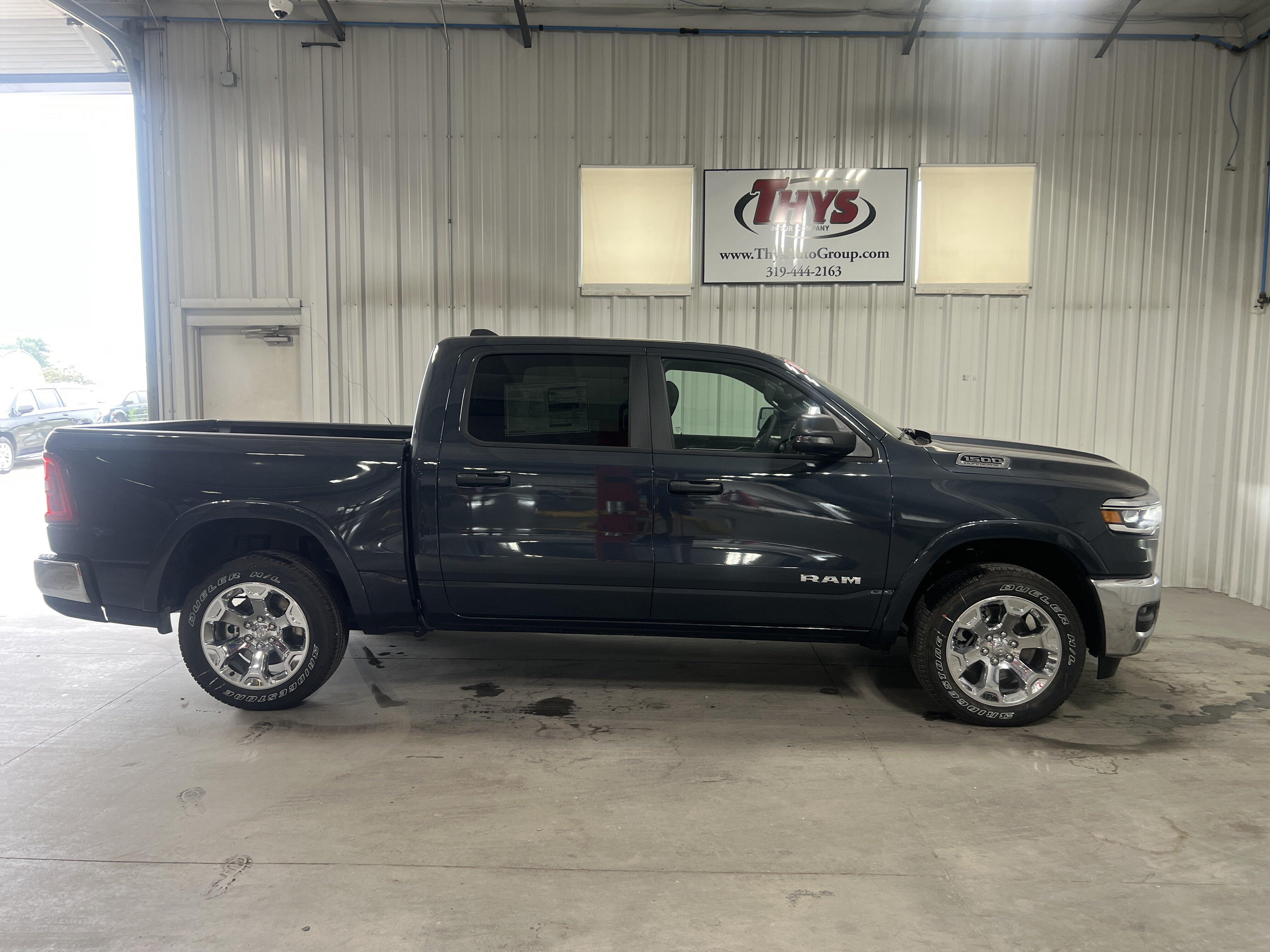 2026 RAM 1500 1500 Big Horn Crew Cab 4x4 5'7' Box