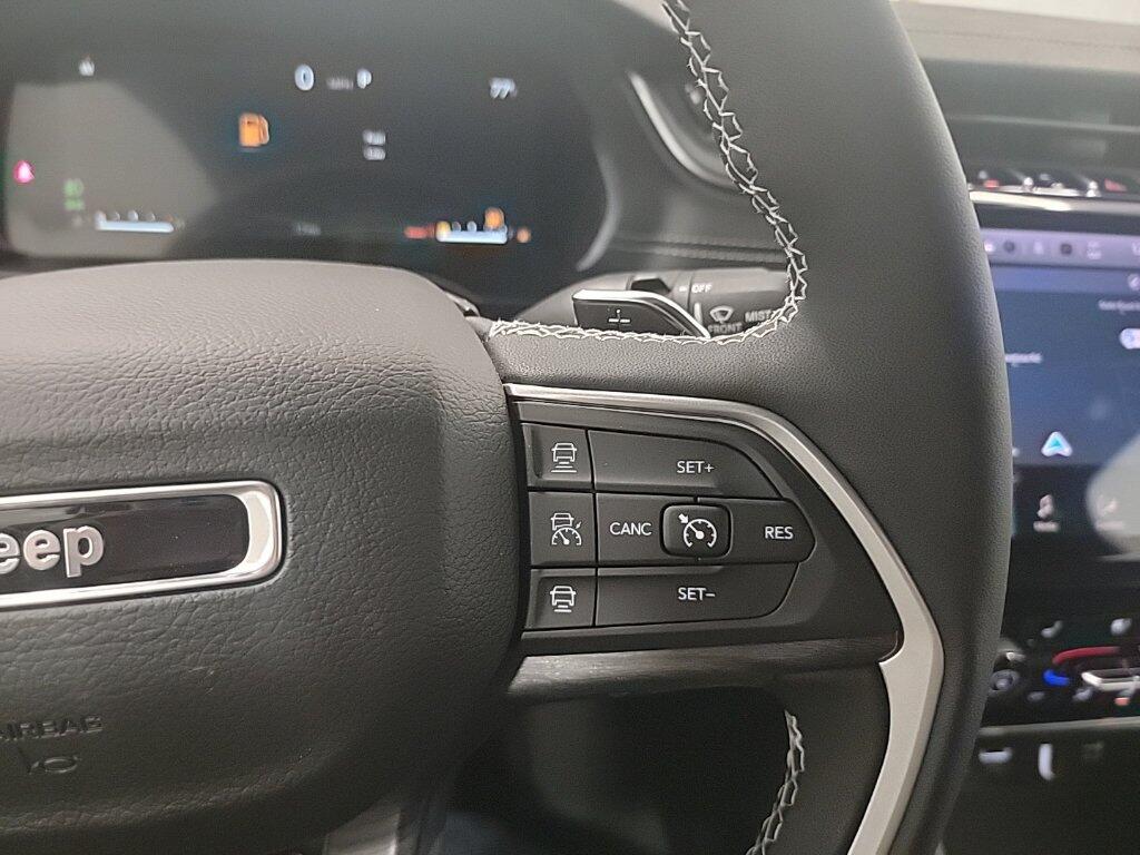 2025 Jeep Grand Cherokee L Limited - Photo 16