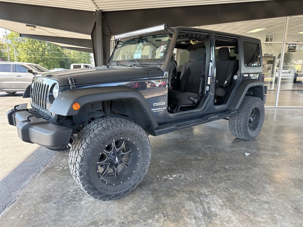 Used 2017 Jeep Wrangler Unlimited Sport S with VIN 1C4BJWDGXHL547190 for sale in Chanute, KS