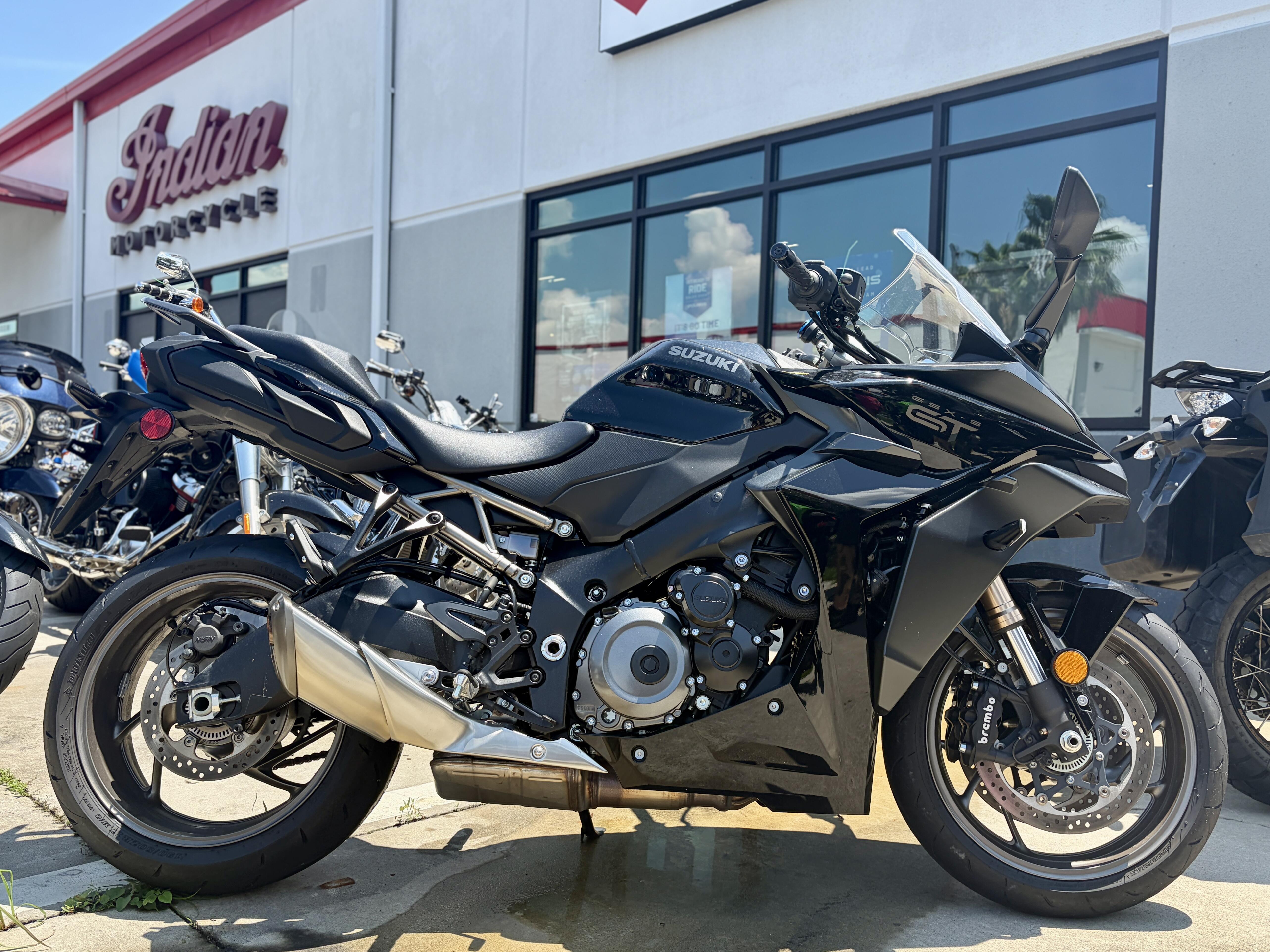 2024 Suzuki GSXS1000GT