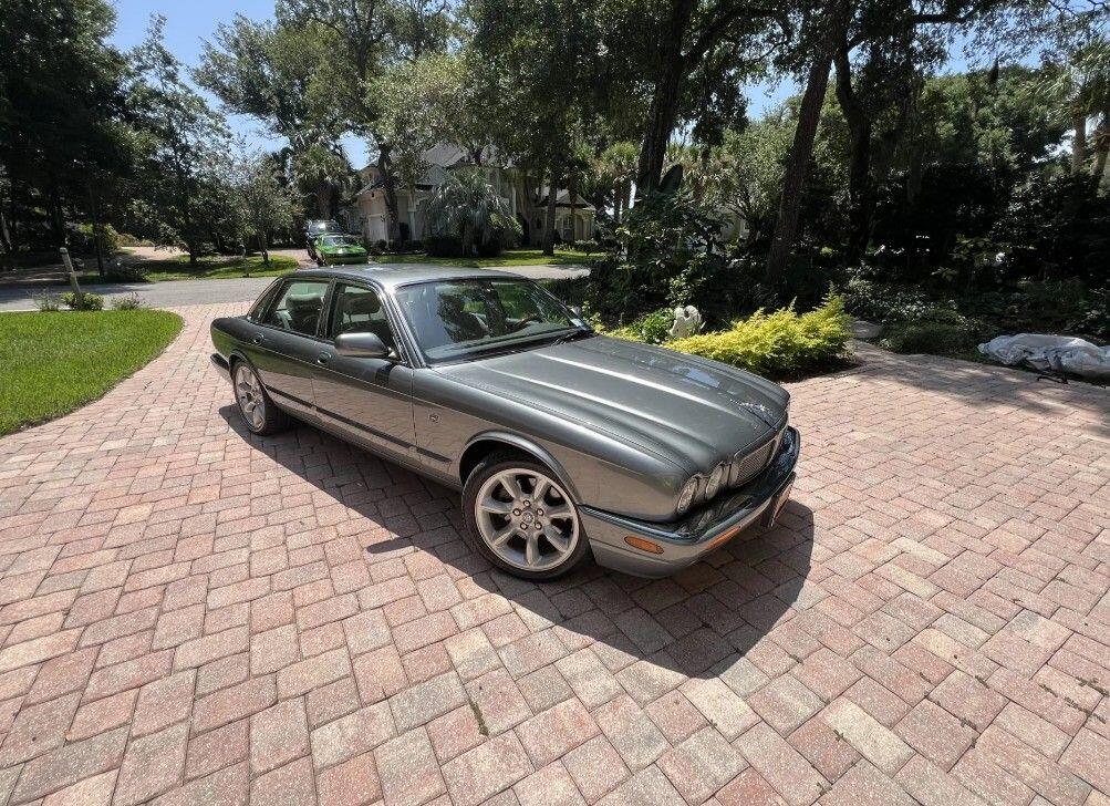 2003 Jaguar XJ Series XJR
