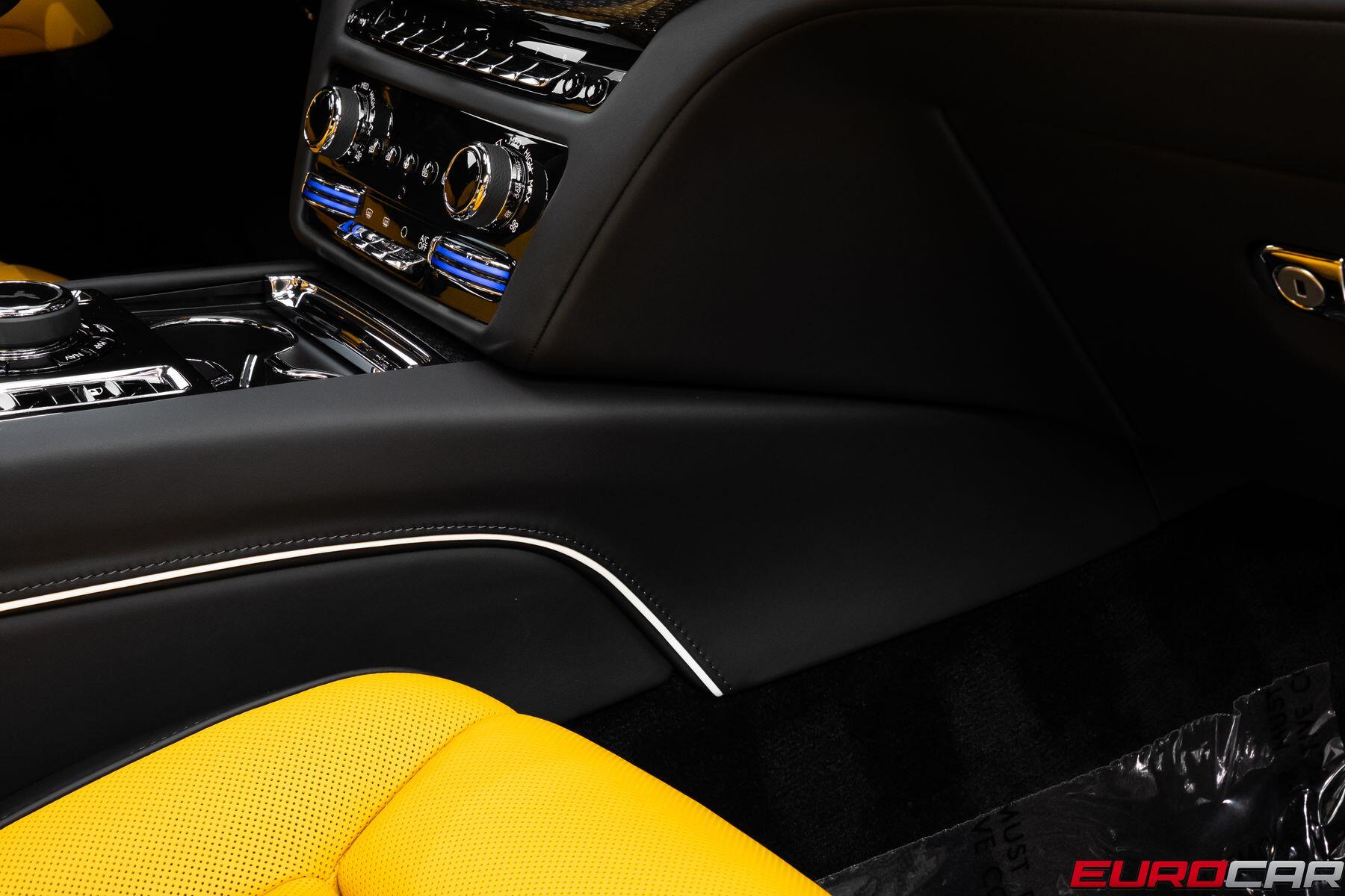 2025 Rolls-Royce Ghost Black Badge - Photo 36