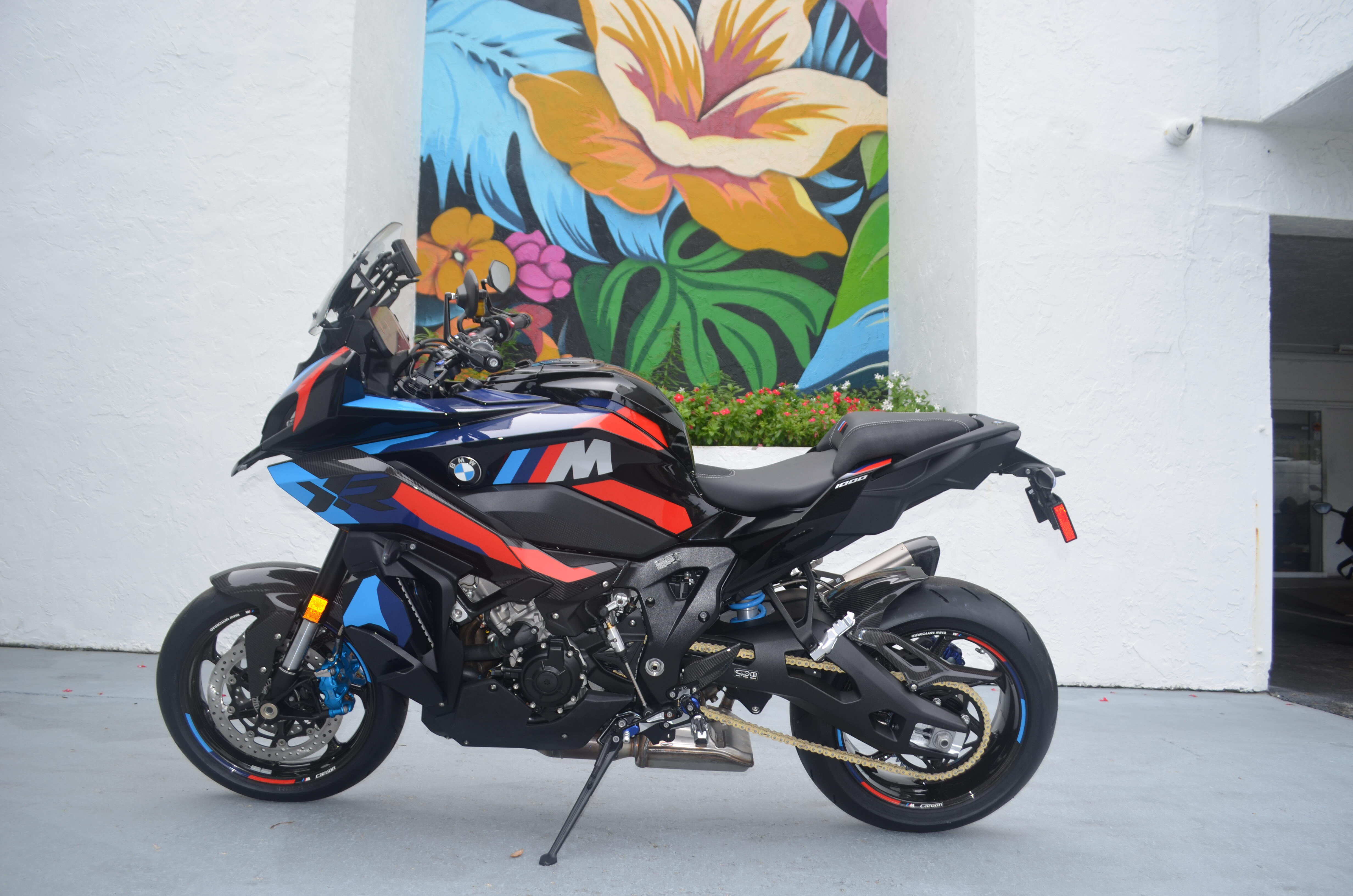 2026 BMW M 1000 XR