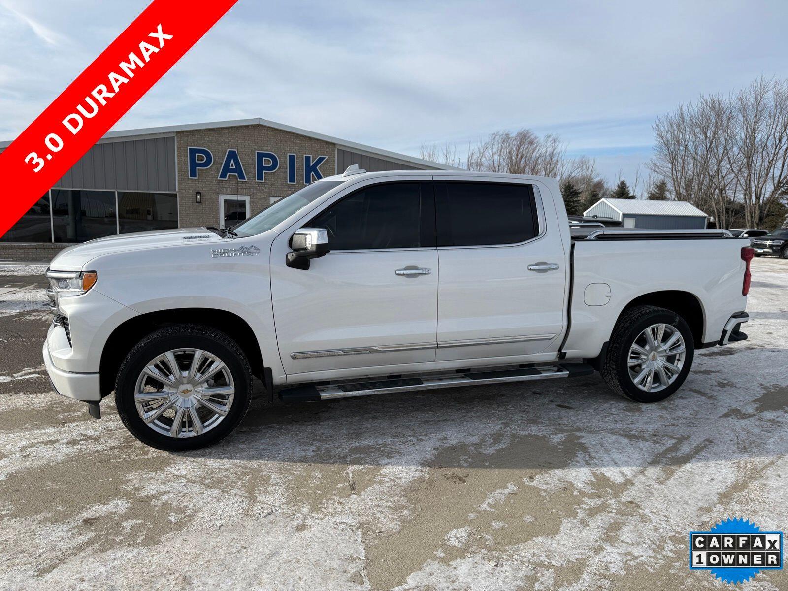 Used 2023 Chevrolet Silverado 1500 High Country with VIN 1GCUDJE82PZ248900 for sale in Luverne, Minnesota