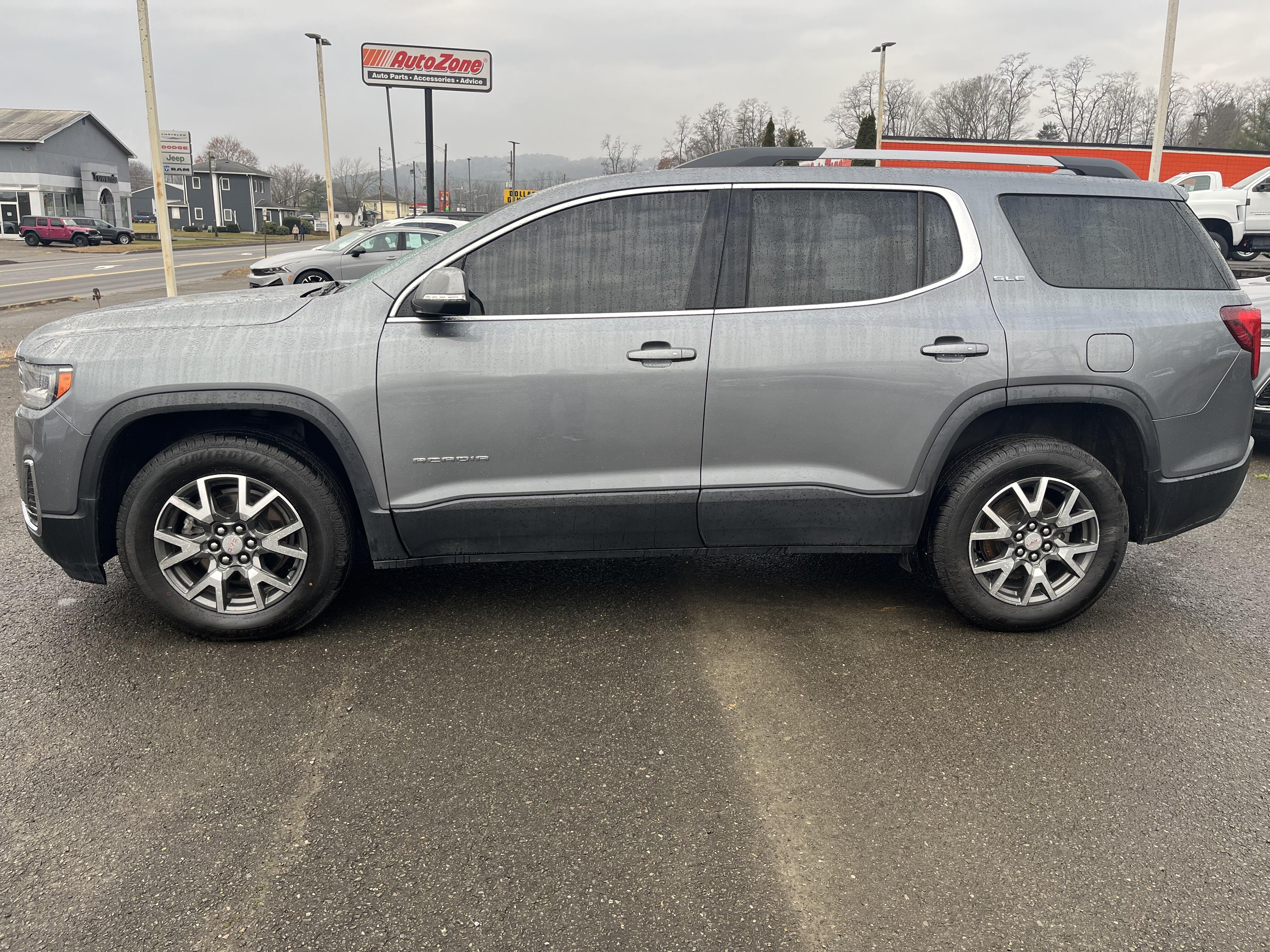 Used 2021 GMC Acadia SLE with VIN 1GKKNRLS4MZ136147 for sale in Towanda, PA