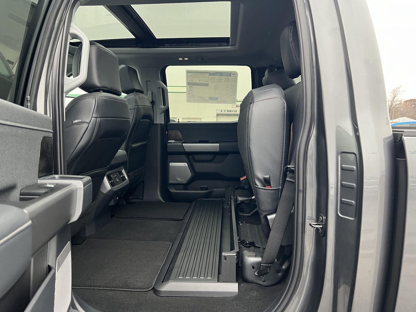 2026 Ford F-350 Super Duty Lariat - Photo 58
