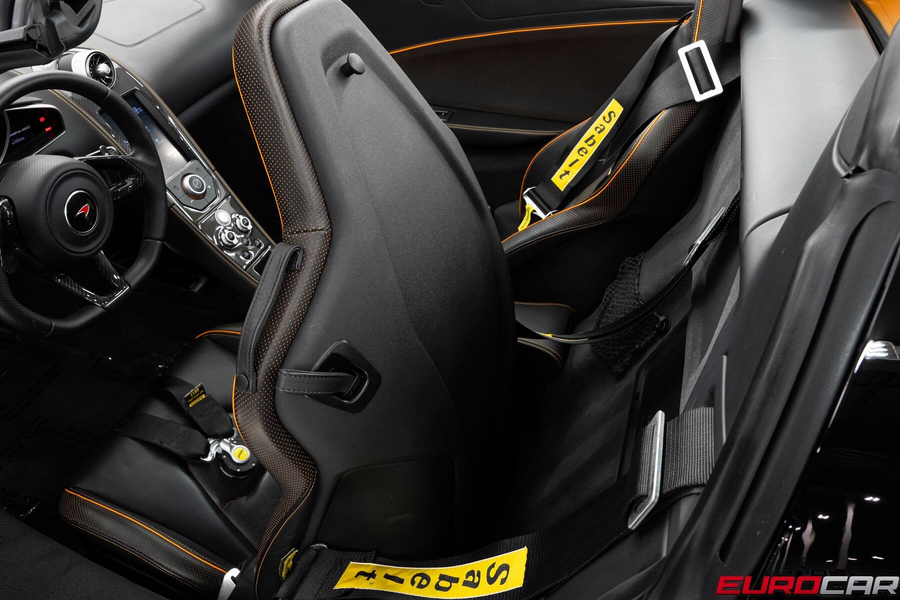 2013 McLaren MP4-12C Spider *ONLY 901 MILES * CARBON STEERING WHEEL*Image 45