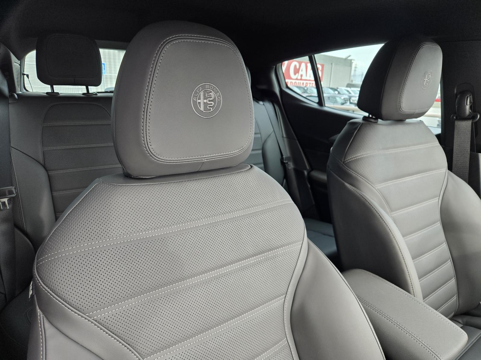 2026 Alfa Romeo Tonale Sprint - Photo 30