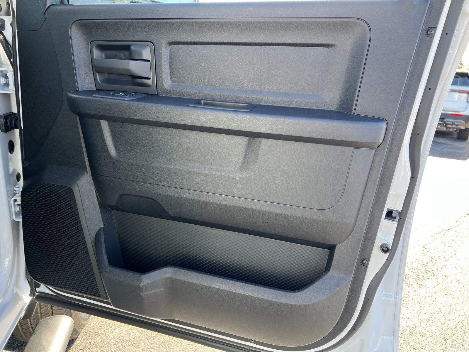 2026 RAM 2500 Tradesman - Photo 17