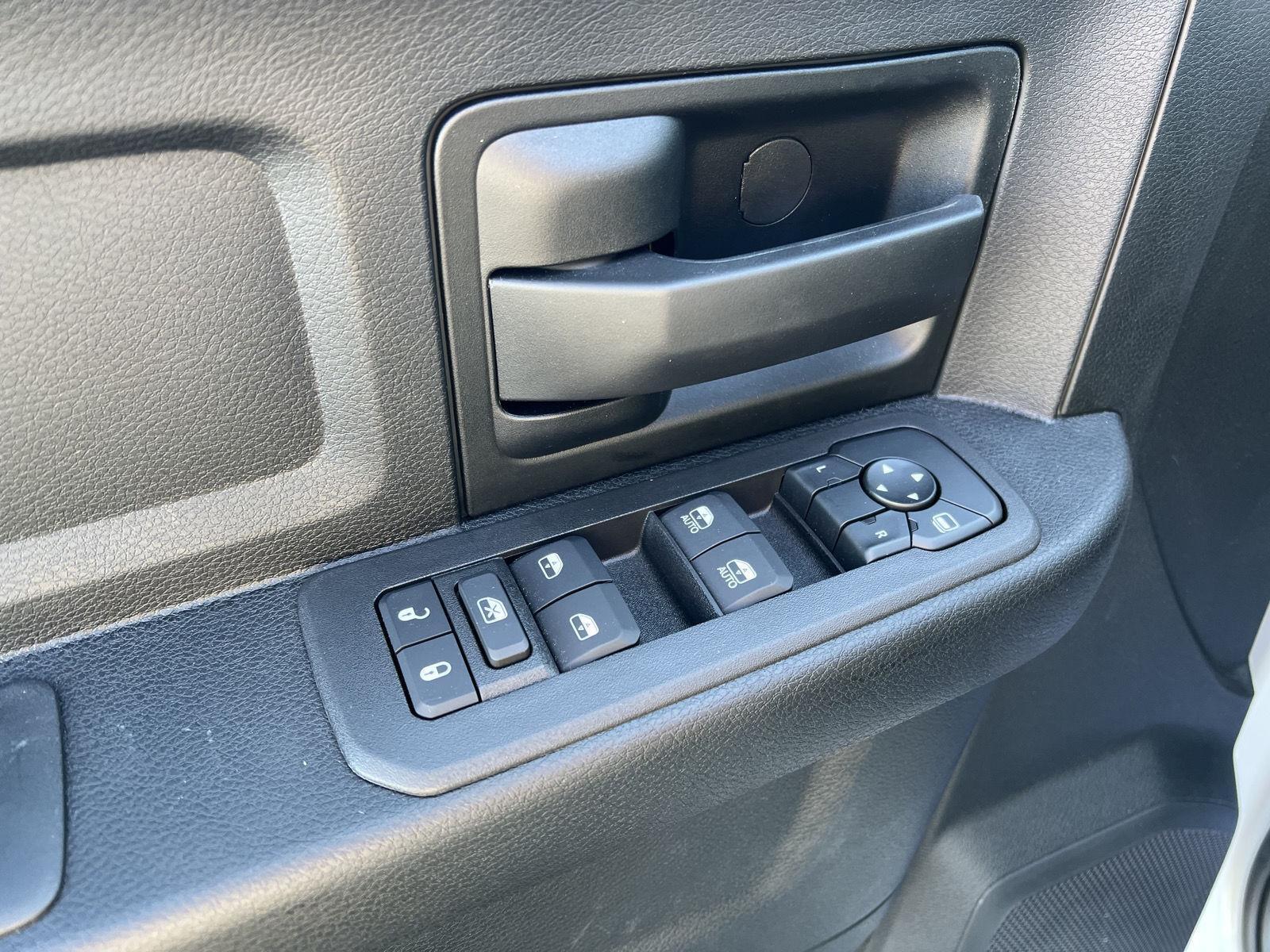 2026 RAM 2500 Tradesman - Photo 16