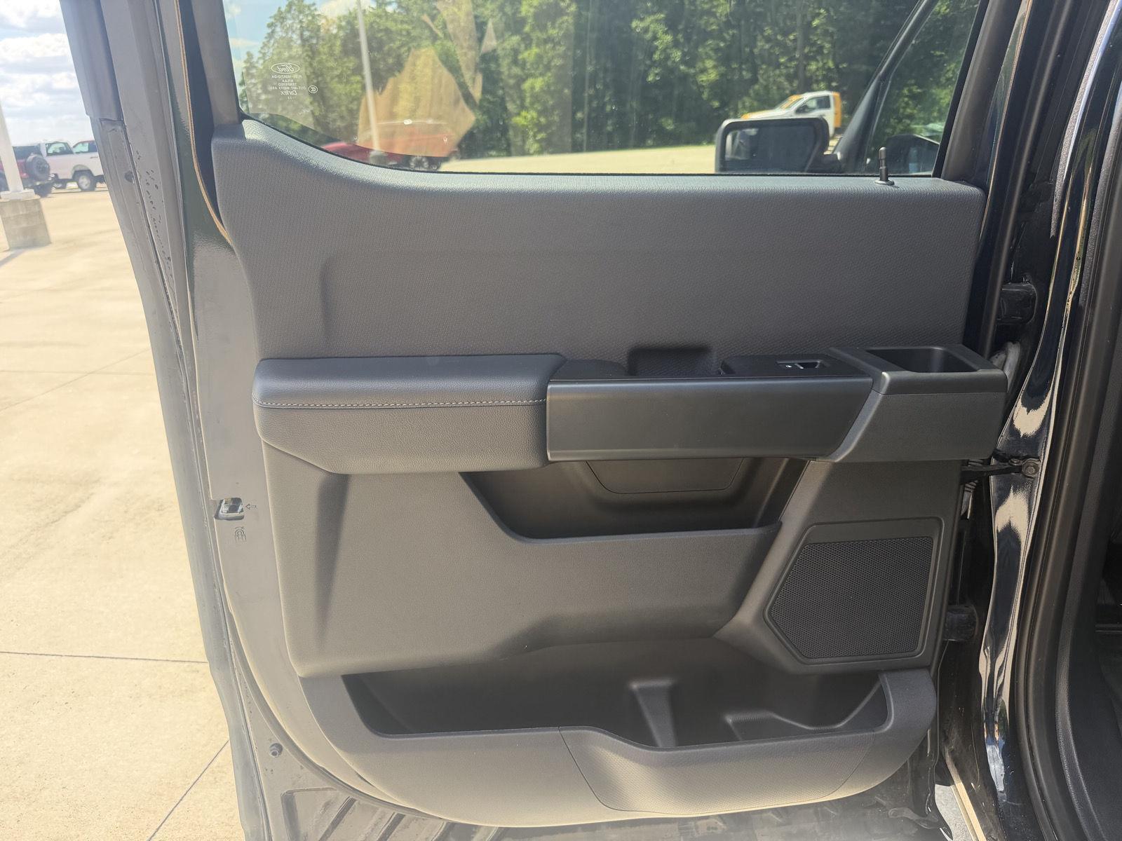 2023 Ford F-150 XL - Photo 22