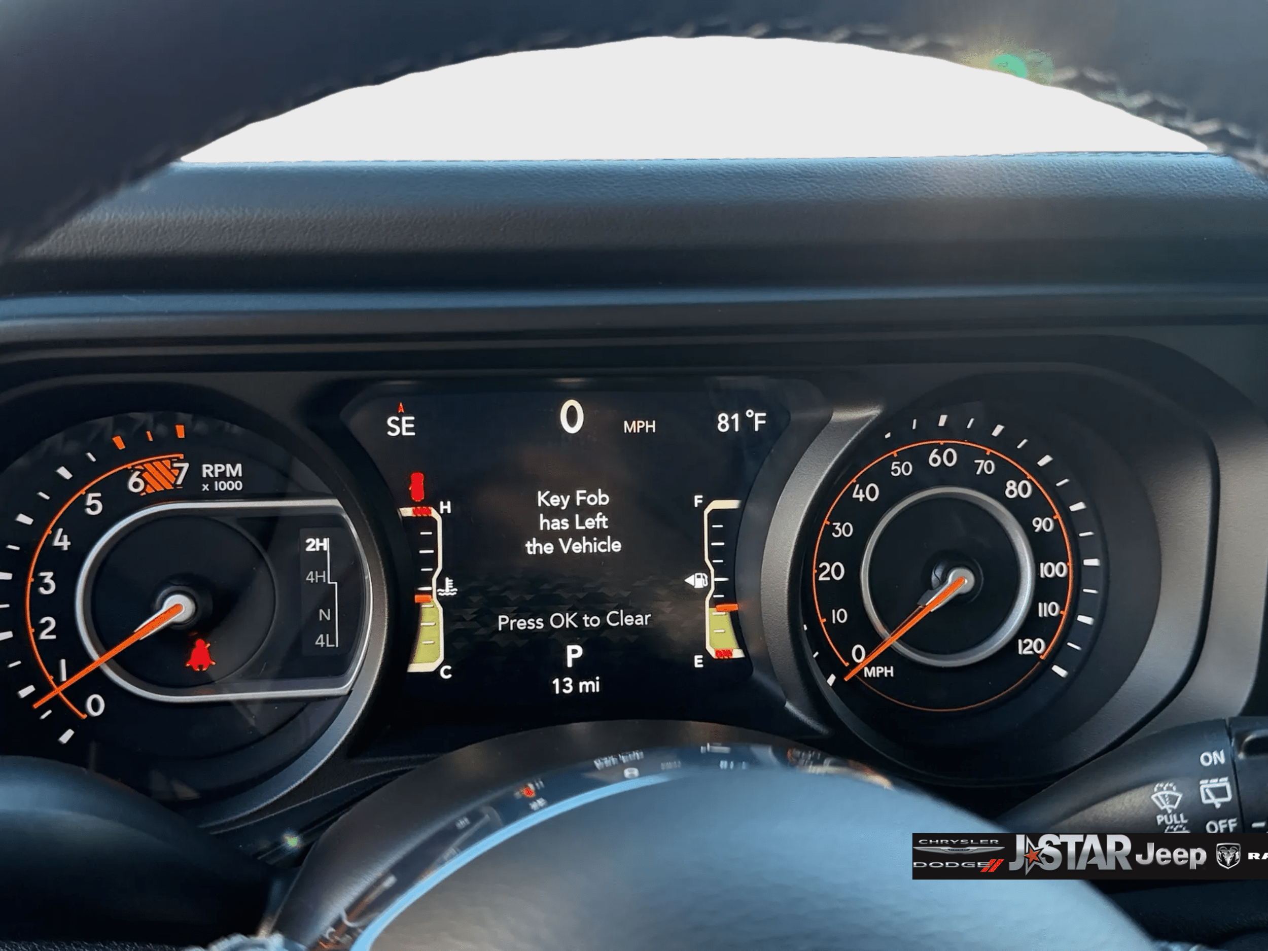 2025 Jeep Wrangler 4-Door Sahara - Photo 12