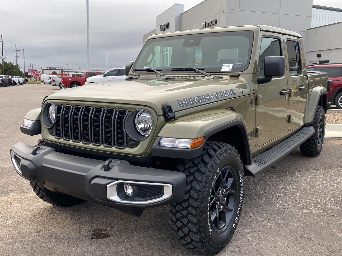 2025 Jeep Gladiator High Tide's photo