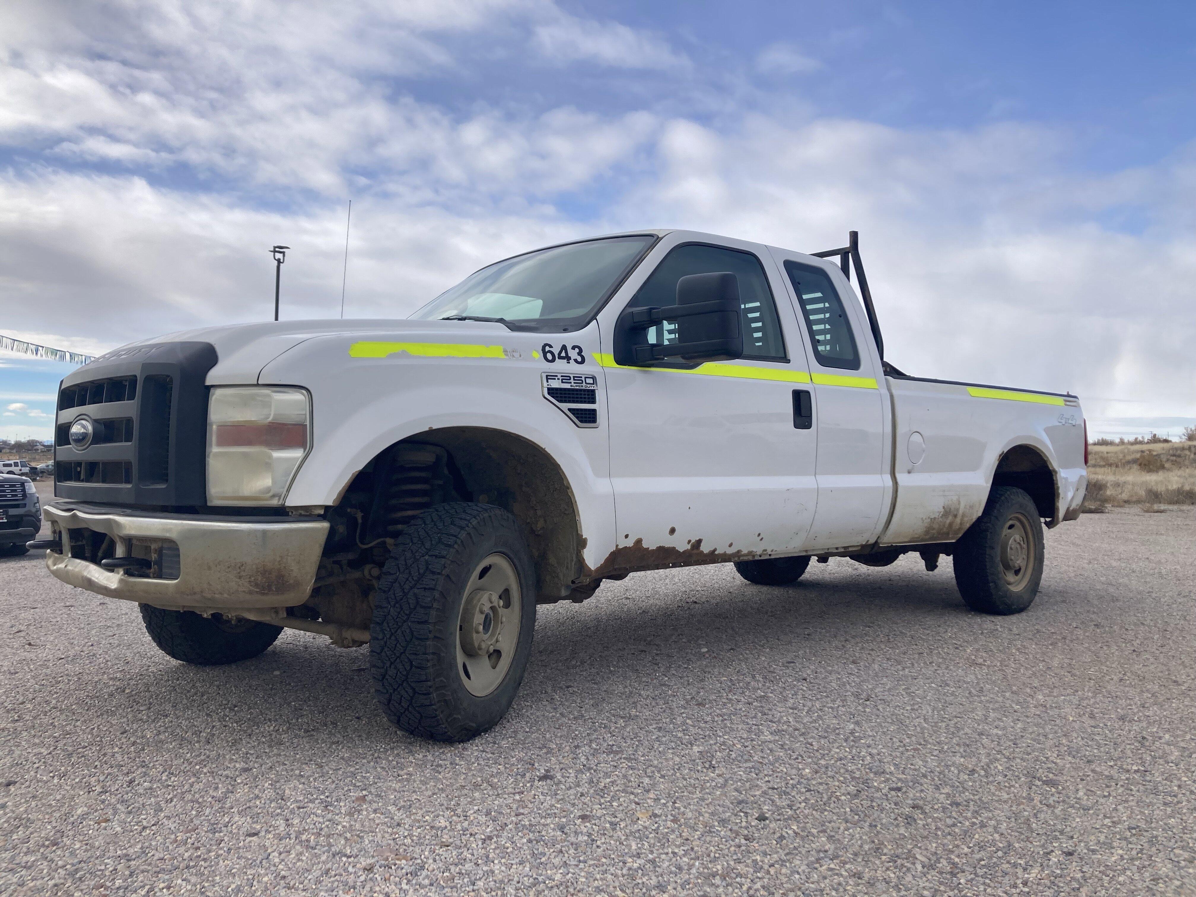 2008 Ford F-250 XL 4x4 SuperCab 142 in's photo