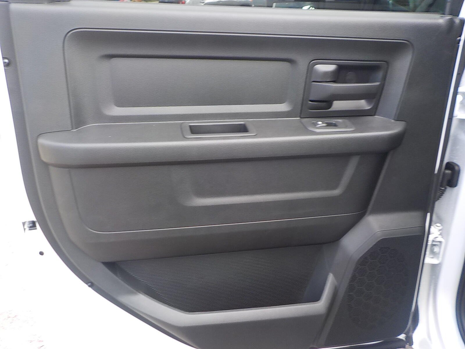2026 RAM 2500 Tradesman - Photo 11