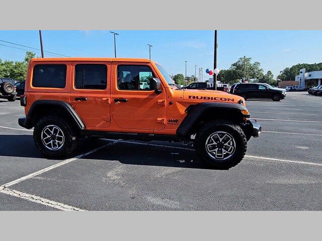 2025 Jeep Wrangler 4-Door Rubicon - Photo 36