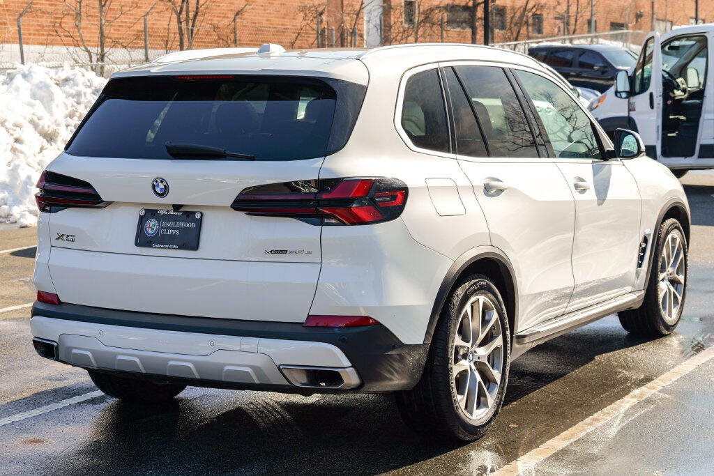 2024 BMW X5 50e - Photo 7