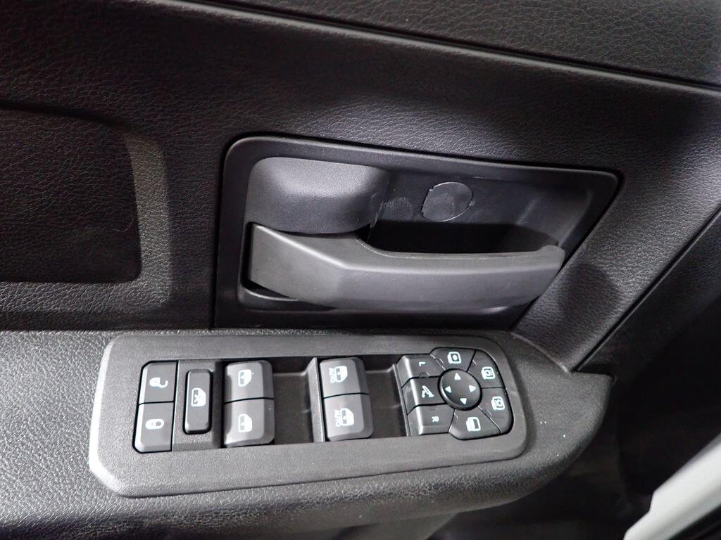 2026 RAM 2500 Tradesman/Black Express - Photo 21