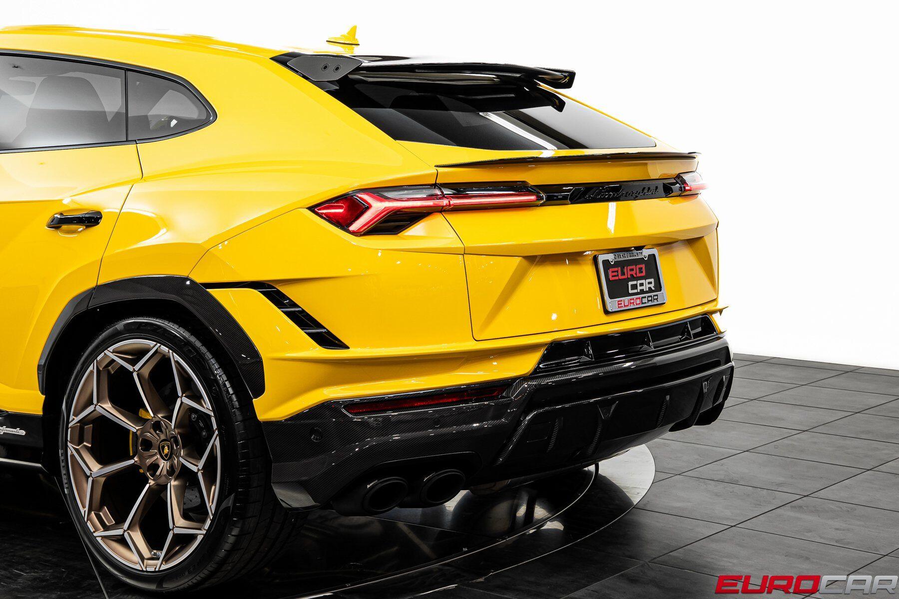 2024 Lamborghini Urus Performante *HUGE CARBON OPTIONS * SUNROOF*Image 19