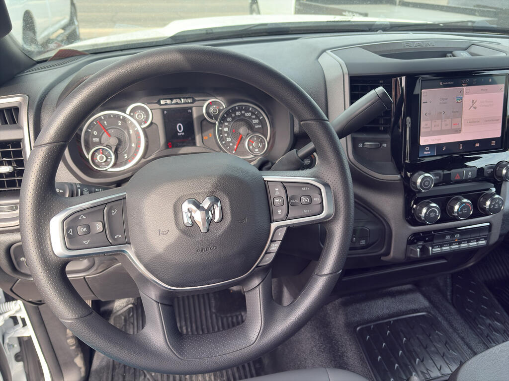 2026 RAM 3500 Chassis Tradesman - Photo 10