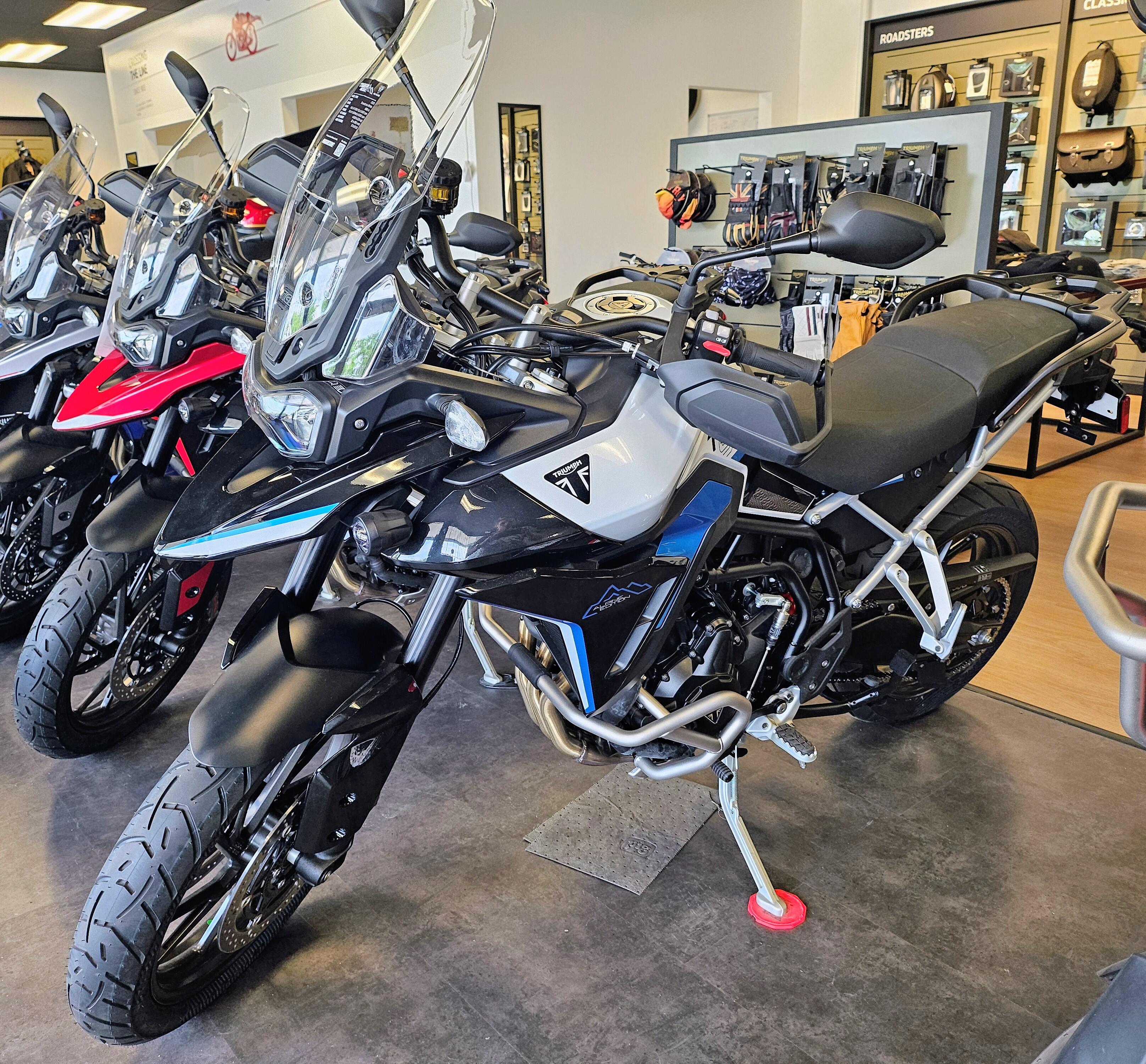 2026 Triumph Tiger 900 GT Pro Alpine Edition