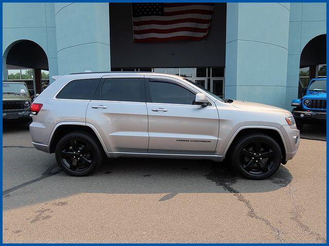 Used 2015 Jeep Grand Cherokee Altitude with VIN 1C4RJFAG2FC871735 for sale in New Britain, CT