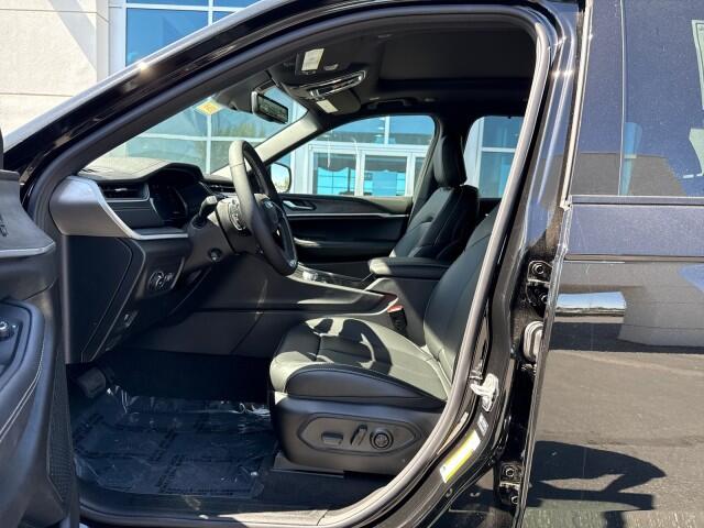 2025 Jeep Grand Cherokee L Limited - Photo 12