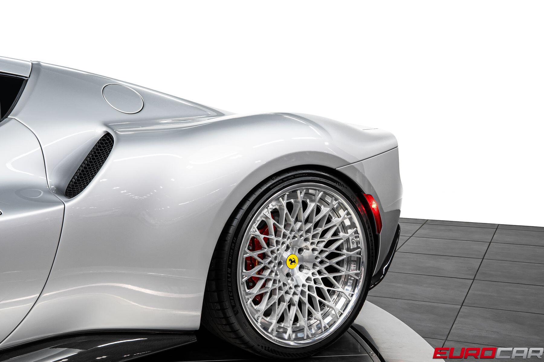 2022 Ferrari 296 GTB *EXTENDED FIORANO PACKAGE * CARBON RACING SEATS*Image 19