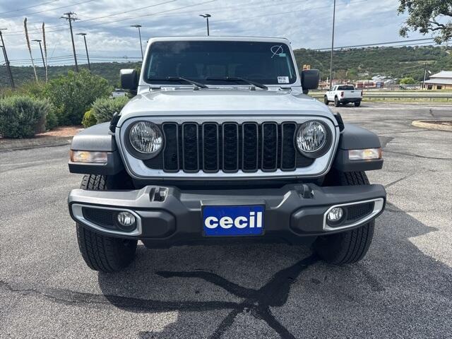 Used 2024 Jeep Gladiator Sport with VIN 1C6JJTAG4RL113127 for sale in Burnet, TX