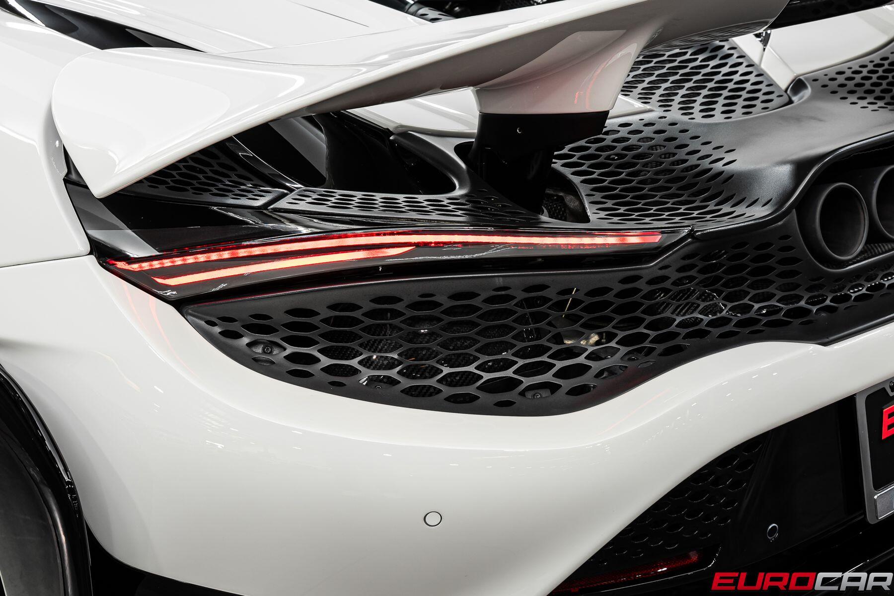 2021 McLaren 765LT *HUGE CARBON INTERIOR OPTIONS * FULL PPF*Image 20