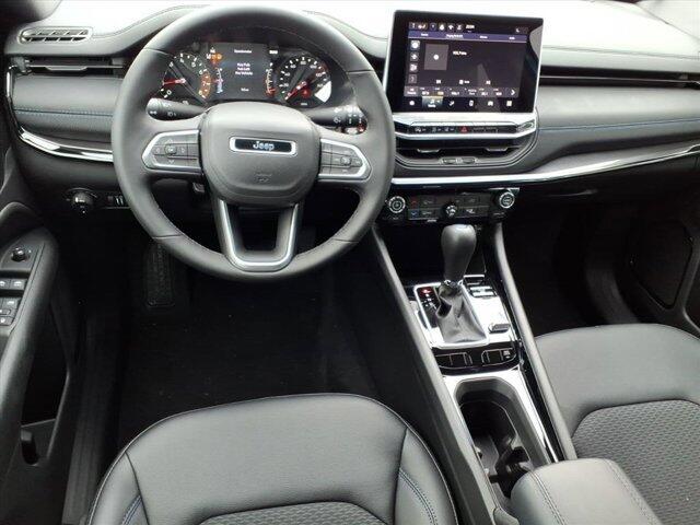 2026 Jeep Compass Altitude - Photo 13